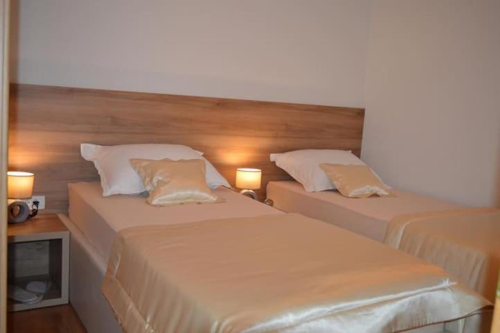 Blue Lake Luxury Rooms Grabovica Chambre photo